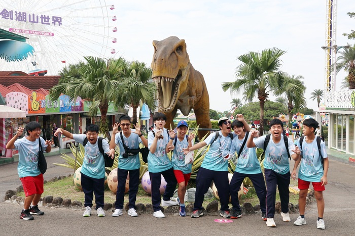 114學年度九年級畢業旅行圖片